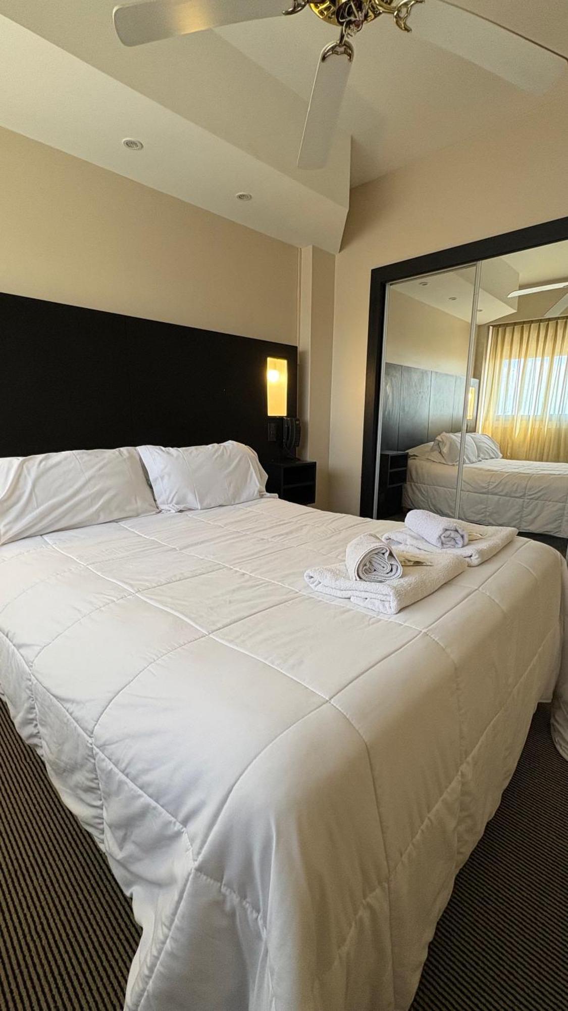Hotel Coll Oficial - Bragado Provincia De Bs As Exterior foto